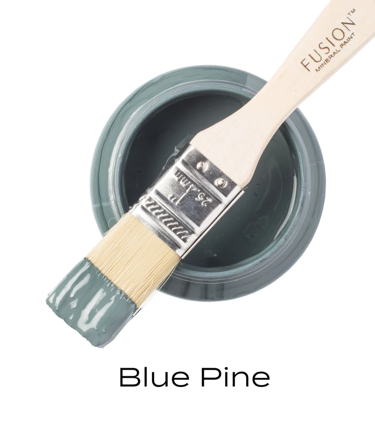 "fusion-mineral-paint", "FMP", "meubelverf", "milieuvriendelijk", "old-red-barn", "Blue-Pine", "blauw", "blauwe-verf"