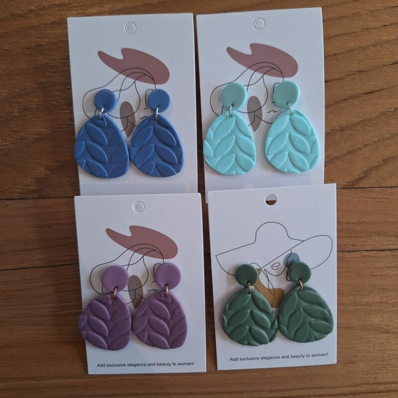 Kleurrijke hangers